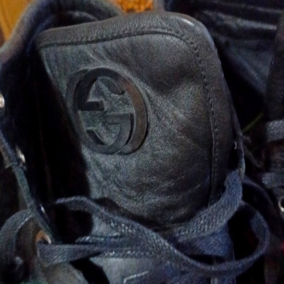 AUTHENTIC GUCCI SIGNATURE  MONOGRAM ITALIAN LEATHER HIGH TOP SNEAKERS 12 - Picture 12 of 14